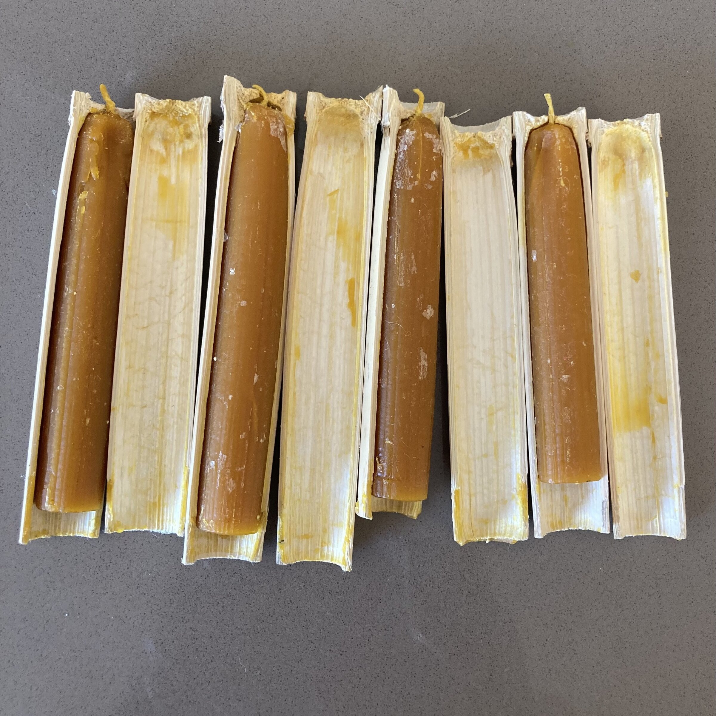 Velas de cera de abeja virgen